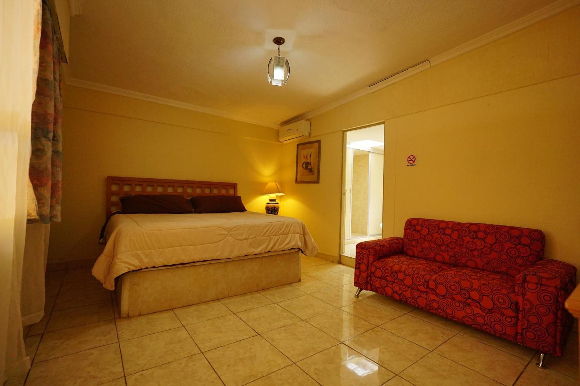 Hotel Posada Del Sol Inn Торреон Экстерьер фото